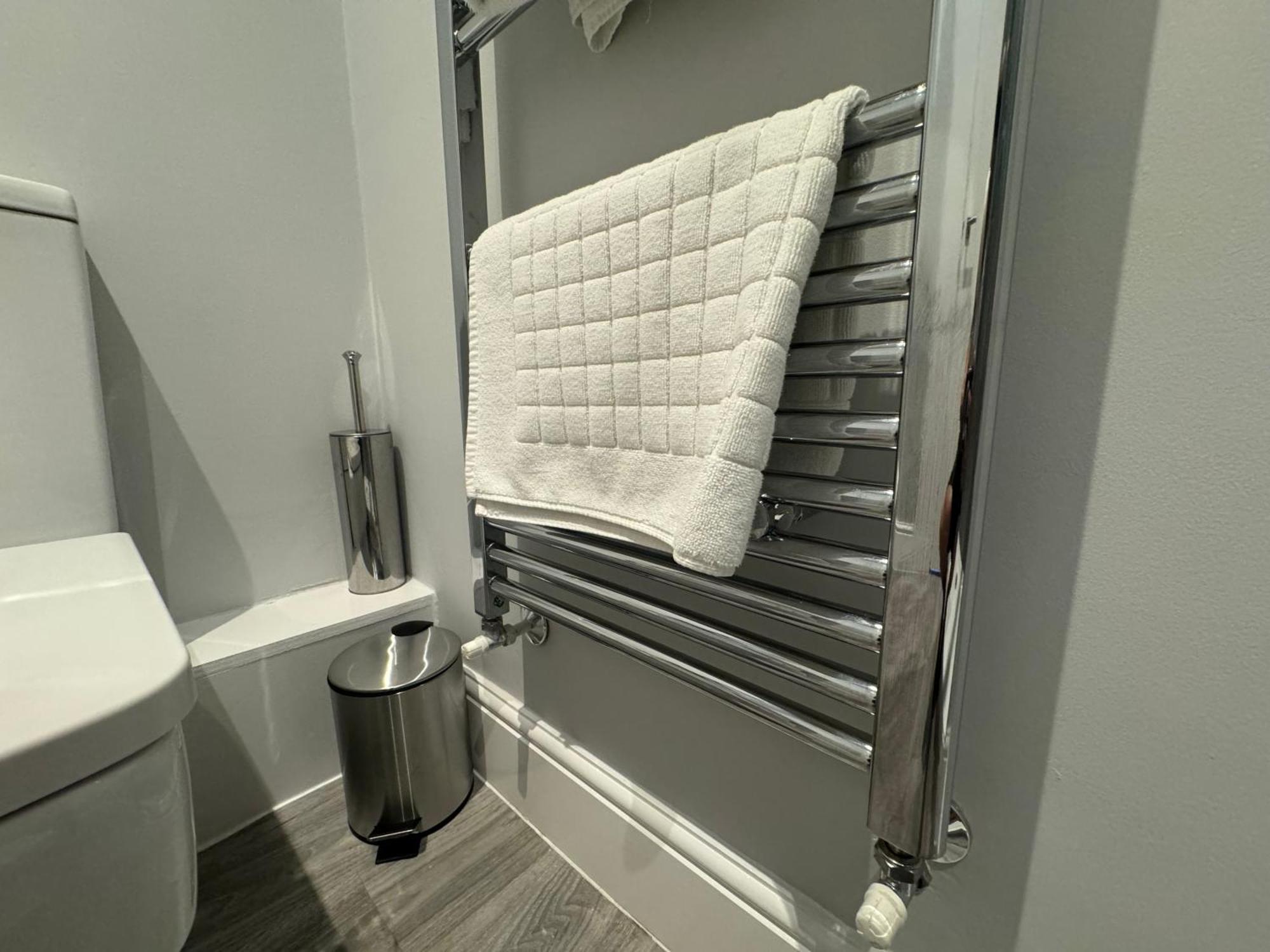 Lymm Living Hotel Warrington  Luaran gambar