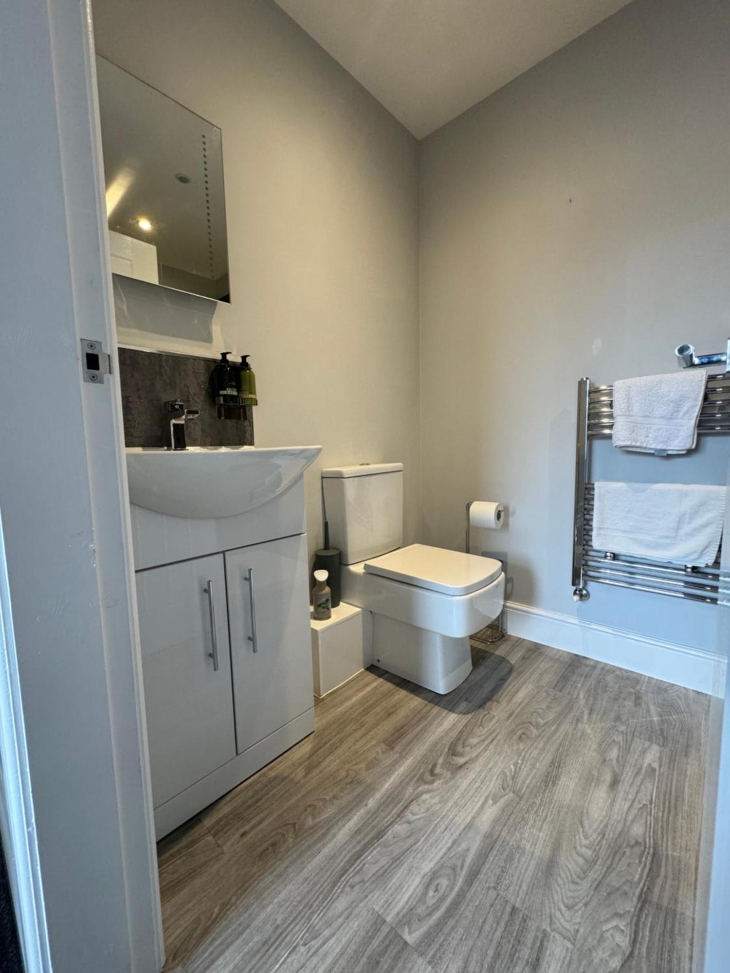 Lymm Living Hotel Warrington  Luaran gambar