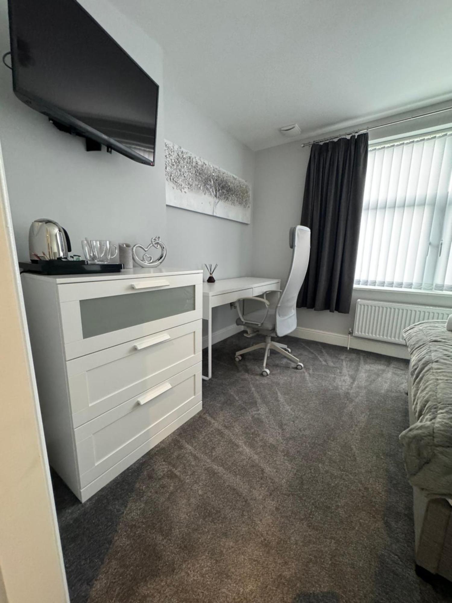 Lymm Living Hotel Warrington  Luaran gambar